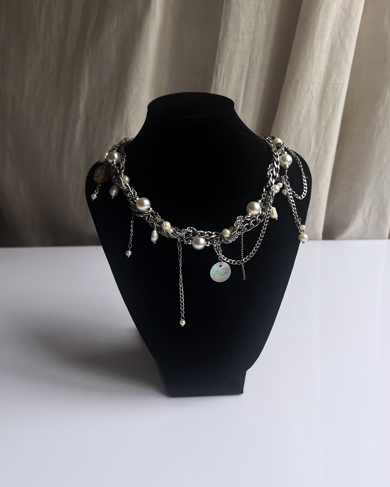04 / BOLD SWAROVSKI CHOKER