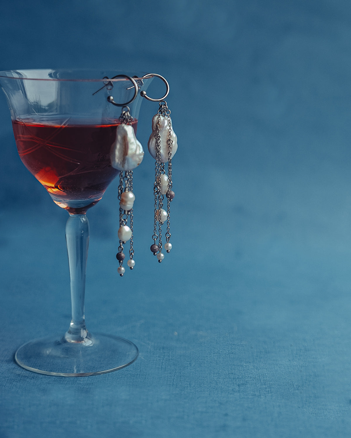 05 / LIGHTEND EARRINGS