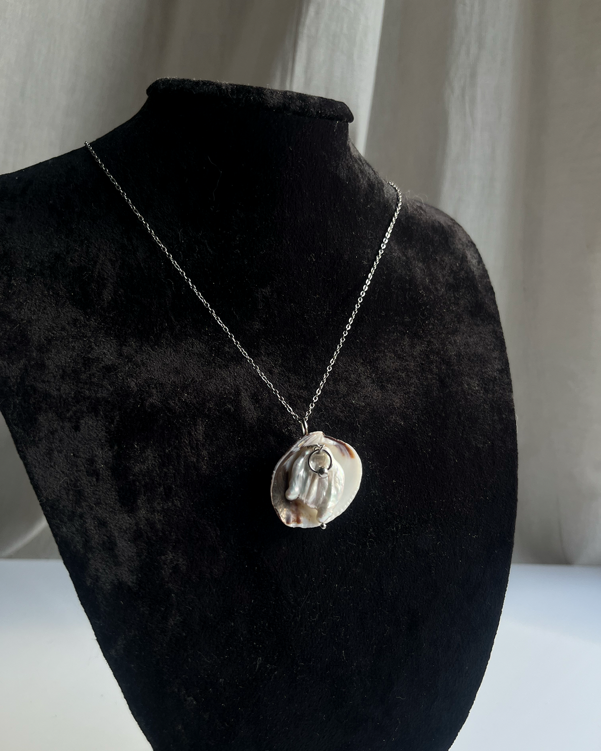 10 / RIVER NECKLACE